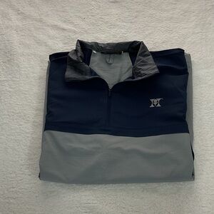 Under Armour Men's short sleeve Navy and Gray Windbreaker